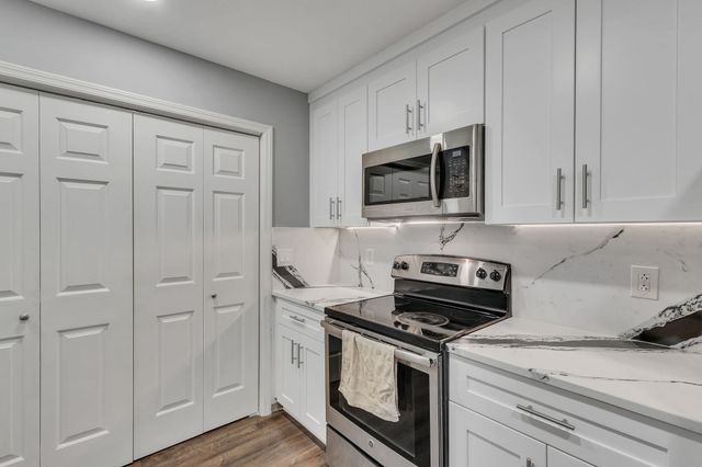 212 Post Creek Rd, Nashville, TN 37221