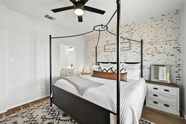 126 Silktassel WAY, Buda, TX 78610