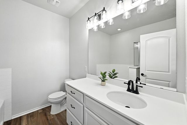 126 Silktassel WAY, Buda, TX 78610