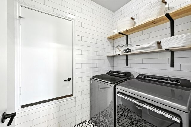 126 Silktassel WAY, Buda, TX 78610