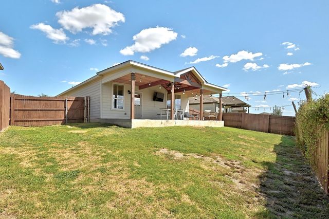 126 Silktassel WAY, Buda, TX 78610