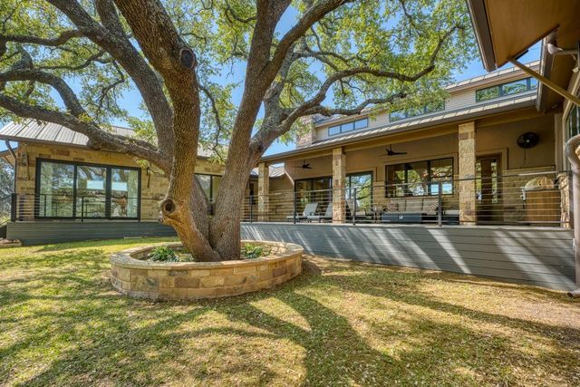 128 Westgate LOOP, Horseshoe Bay, TX 78657