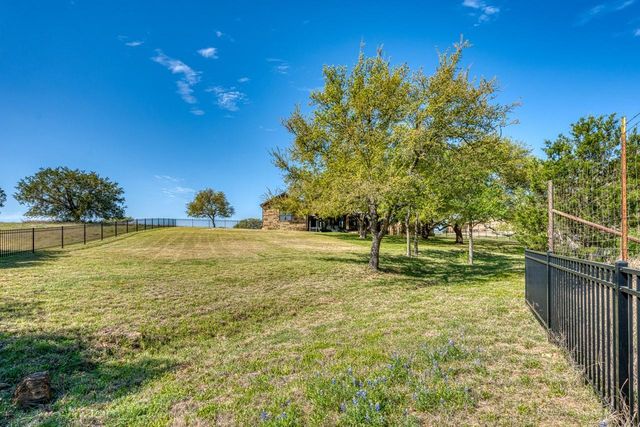 128 Westgate LOOP, Horseshoe Bay, TX 78657