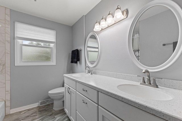 4008 Mallard LANE, Mount Pleasant, WI 53405