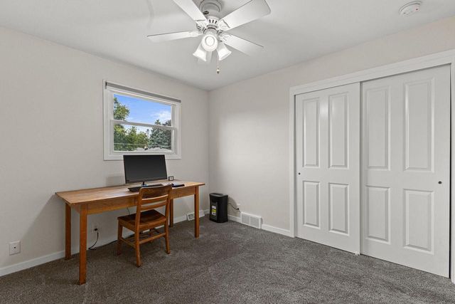 4008 Mallard LANE, Mount Pleasant, WI 53405