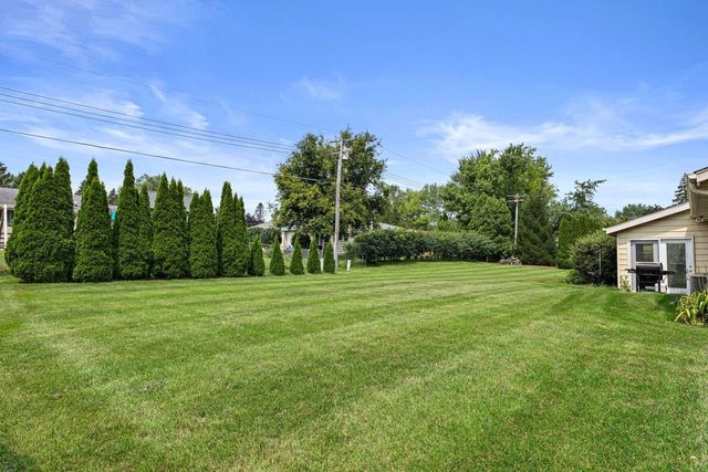 4008 Mallard LANE, Mount Pleasant, WI 53405