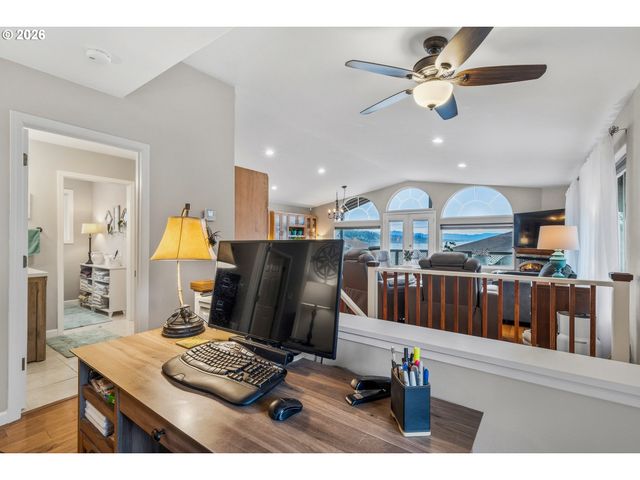 1213 ACACIA Ave, Garibaldi, OR 97118