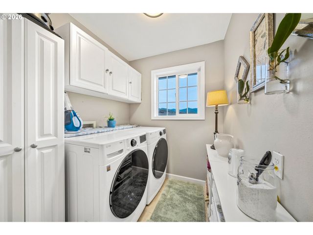 1213 ACACIA Ave, Garibaldi, OR 97118