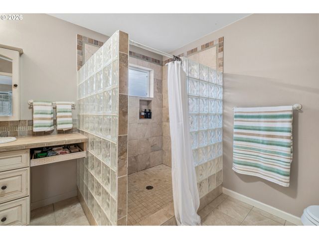 1213 ACACIA Ave, Garibaldi, OR 97118