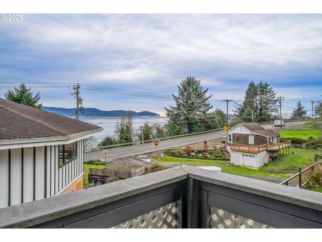 1213 ACACIA Ave, Garibaldi, OR 97118