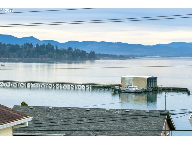 1213 ACACIA Ave, Garibaldi, OR 97118