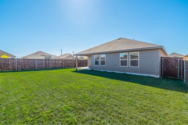 1842 Shady Elm Drive, Lancaster, TX 75146