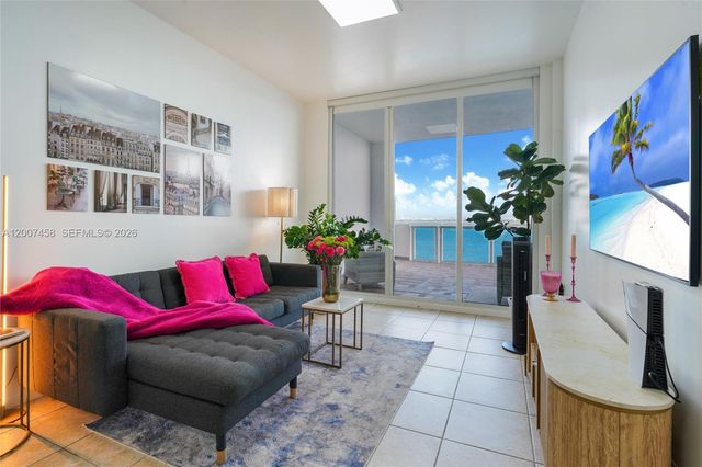 725 NE 22nd St 7B, Miami, FL 33137