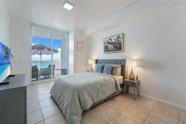 725 NE 22nd St 7B, Miami, FL 33137