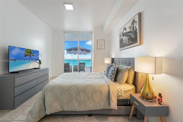 725 NE 22nd St 7B, Miami, FL 33137