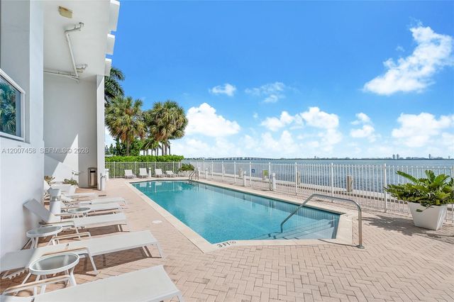 725 NE 22nd St 7B, Miami, FL 33137