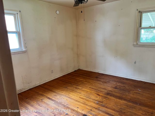 3425 Macon Avenue, Lansing, MI 48917