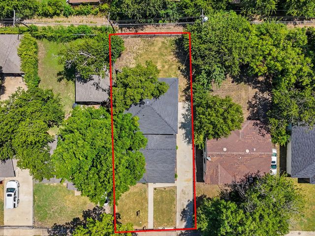 2438 Lea Crest Drive, Dallas, TX 75216