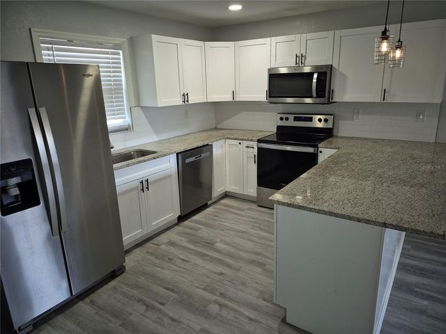 321 JERU BOULEVARD C, Tarpon Springs, FL 34689