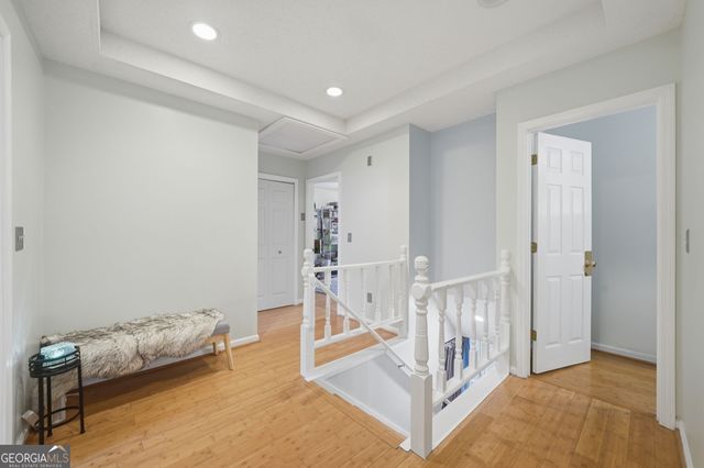 445 Longleaf Drive, Roswell, GA 30075