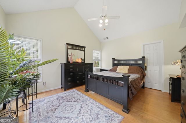 445 Longleaf Drive, Roswell, GA 30075