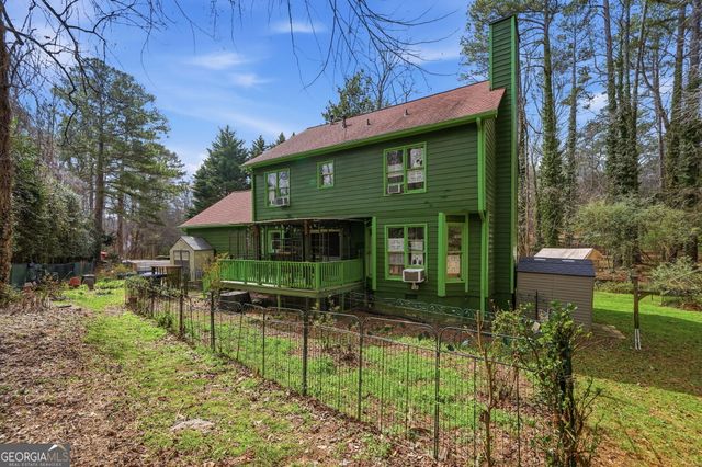 445 Longleaf Drive, Roswell, GA 30075