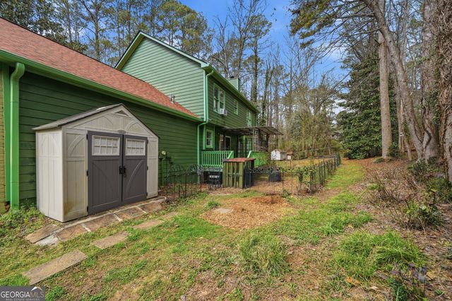 445 Longleaf Drive, Roswell, GA 30075