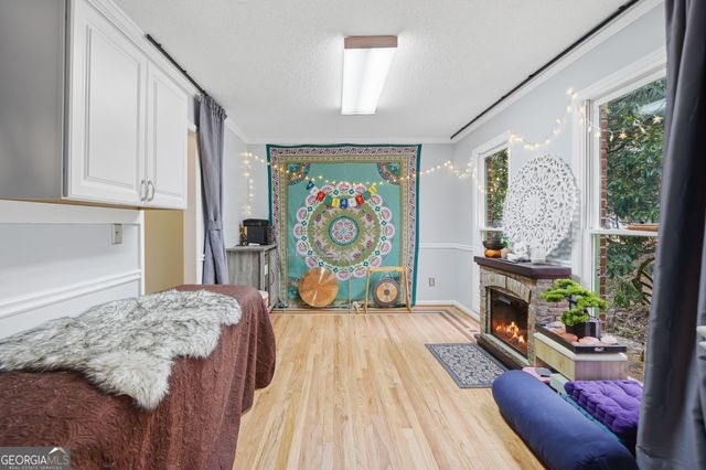 445 Longleaf Drive, Roswell, GA 30075