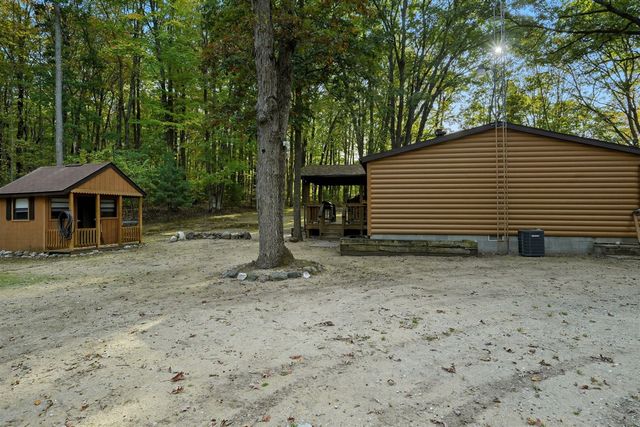 10368 Schwyz Drive, Reed City, MI 49677