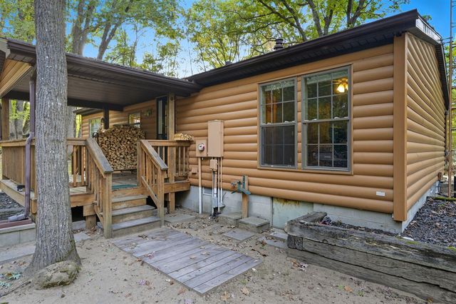 10368 Schwyz Drive, Reed City, MI 49677