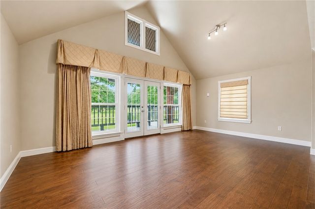 1483 N Main Street, Centerton, AR 72719