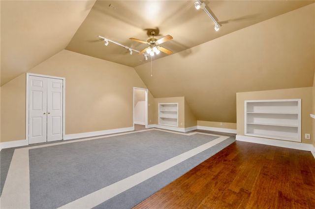 1483 N Main Street, Centerton, AR 72719