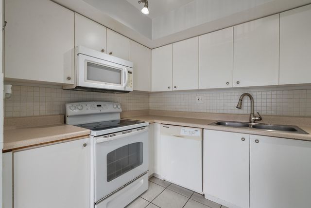 701 NW 19TH Street 306, Fort Lauderdale, FL 33311