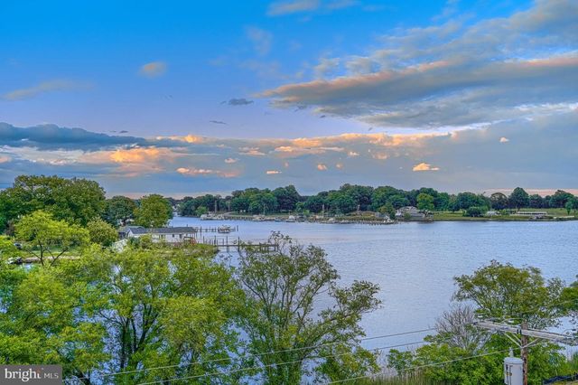 8502 LYNCH RD, Dundalk, MD 21222