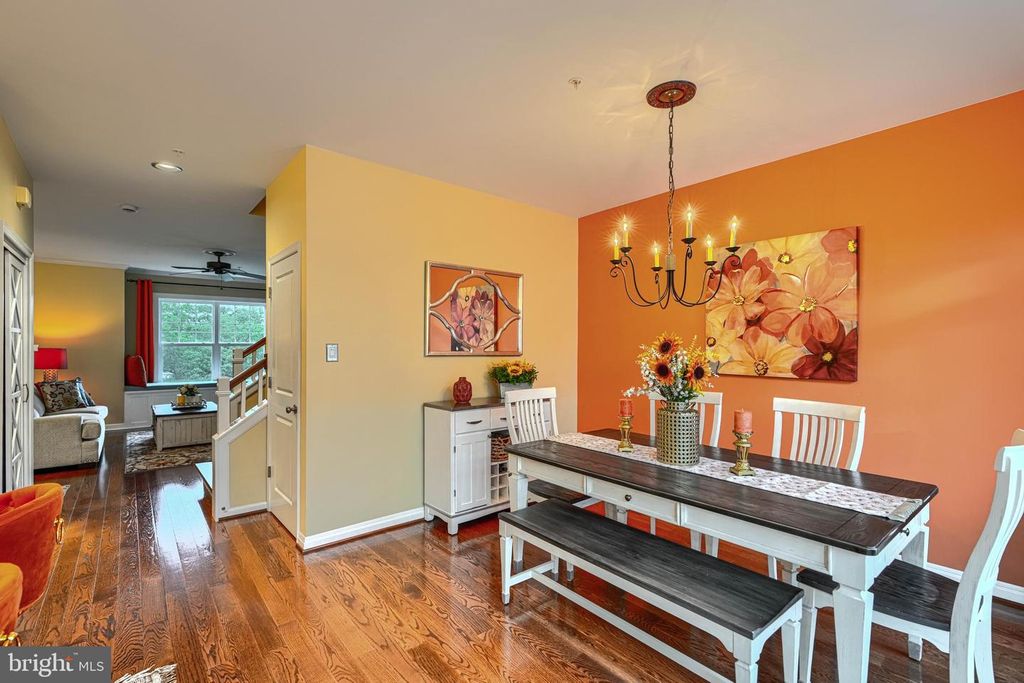 Image 15 of property listing at 8502 LYNCH RD, Dundalk, MD 21222