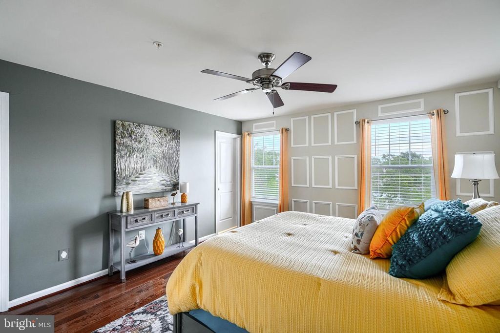 Image 18 of property listing at 8502 LYNCH RD, Dundalk, MD 21222