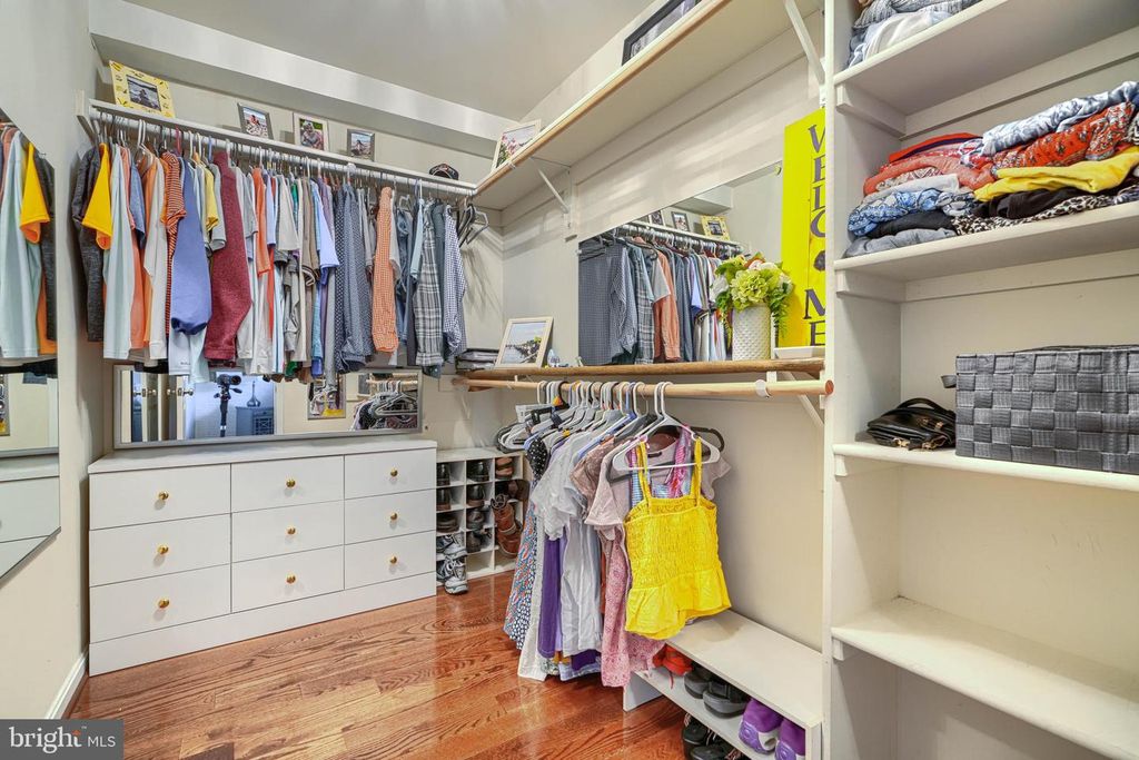 Image 20 of property listing at 8502 LYNCH RD, Dundalk, MD 21222