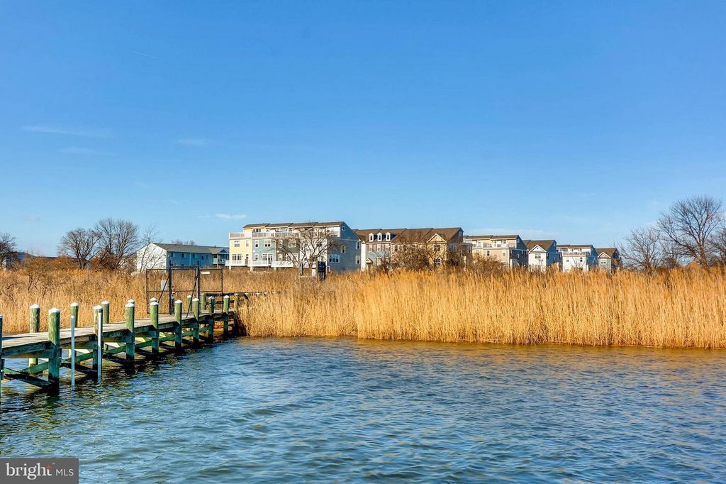 Image 51 of property listing at 8502 LYNCH RD, Dundalk, MD 21222