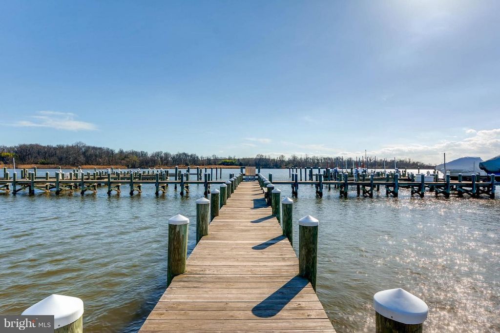 Image 52 of property listing at 8502 LYNCH RD, Dundalk, MD 21222