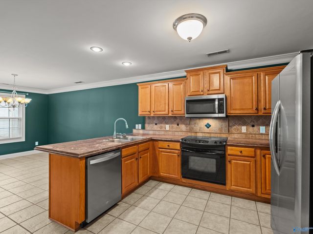 26078 Camden Court, Athens, AL 35613