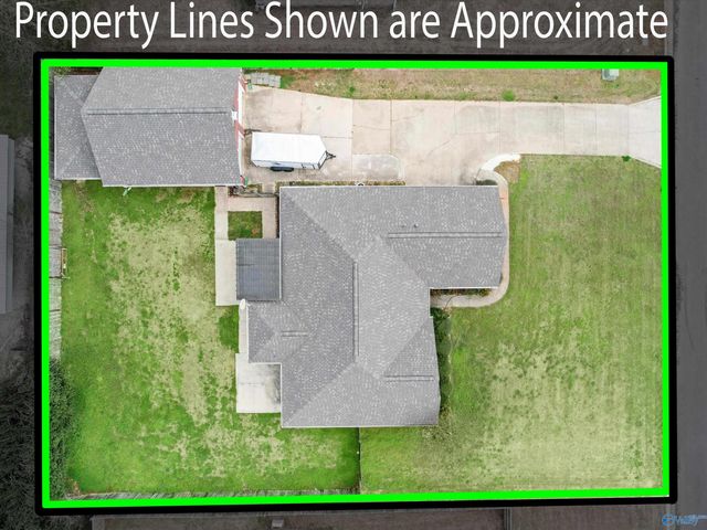 26078 Camden Court, Athens, AL 35613