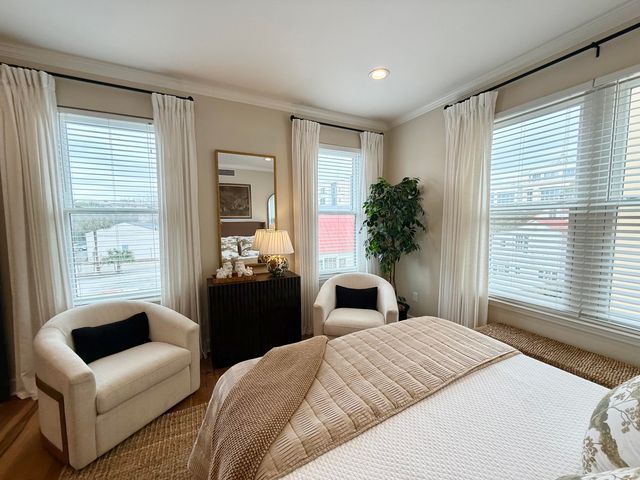 33 Calhoun Street 225, Charleston, SC 29401