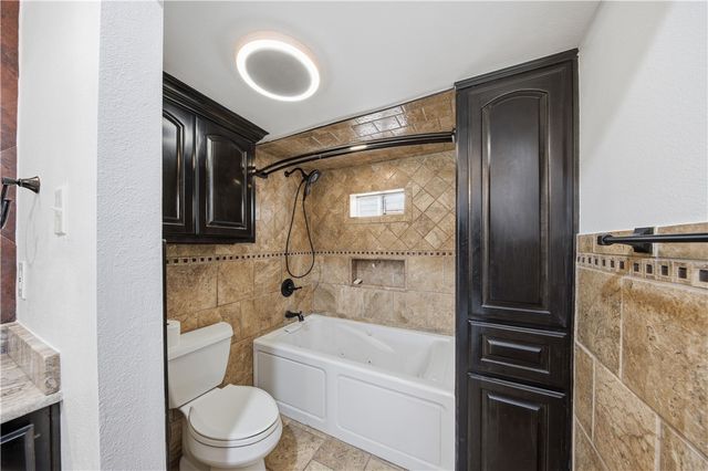 4845 Johnston Dr, Corpus Christi, TX 78415