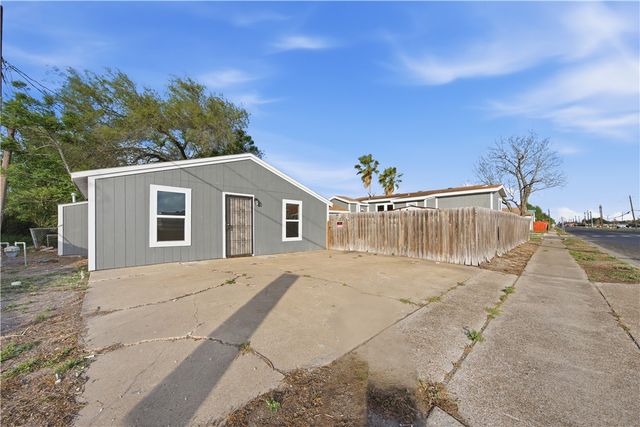 4845 Johnston Dr, Corpus Christi, TX 78415