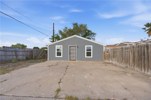 4845 Johnston Dr, Corpus Christi, TX 78415