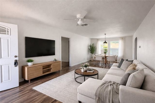 4845 Johnston Dr, Corpus Christi, TX 78415