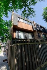 924 W Wrightwood Avenue A2, Chicago, IL 60614