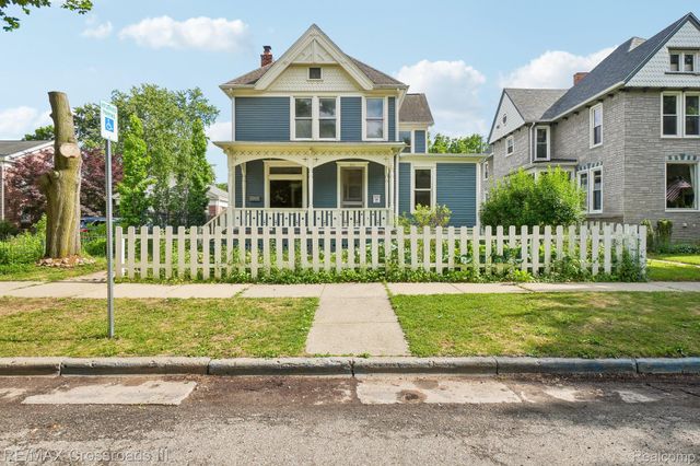 211 Woodward Street, Ypsilanti, MI 48197