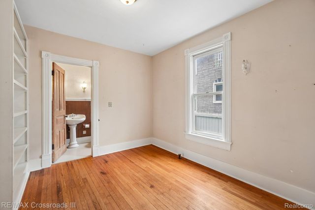 211 Woodward Street, Ypsilanti, MI 48197