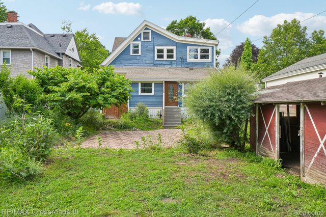 211 Woodward Street, Ypsilanti, MI 48197